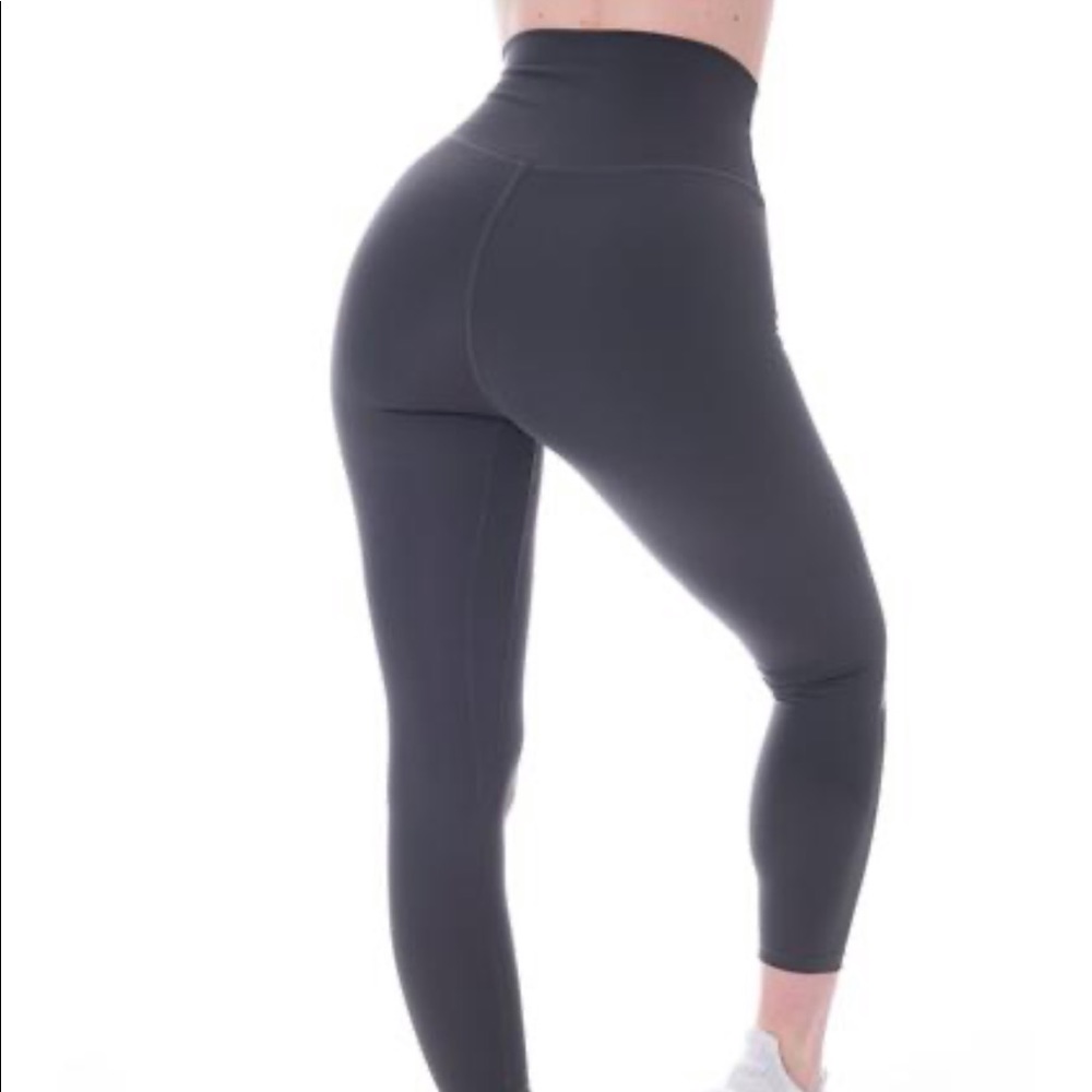 Ptula alainah allure leggings 23" charcoal small